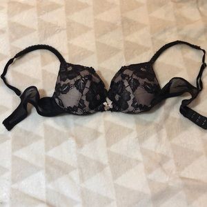 BLACK & BABY PINK LACE VICTORIA SECRET PUSH UP BRA